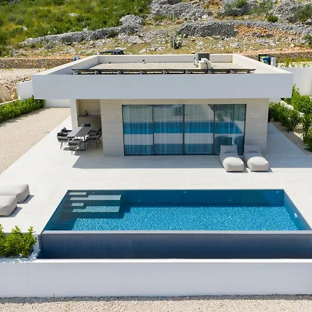 Villa Cloud 9 D7