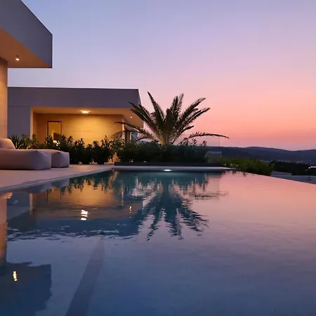 Cloud 9 D7 Villa *
