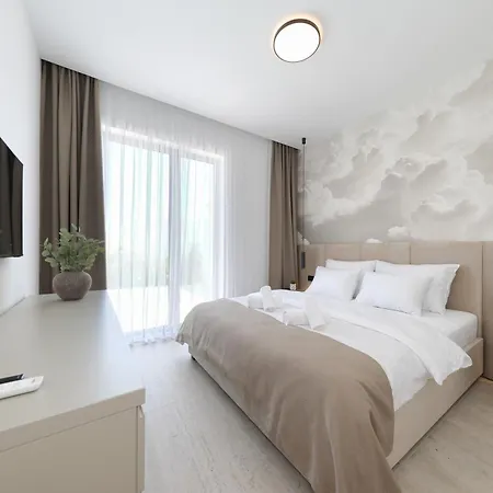 Cloud 9 D7 Villa