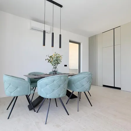 Villa Cloud 9 D7 *
